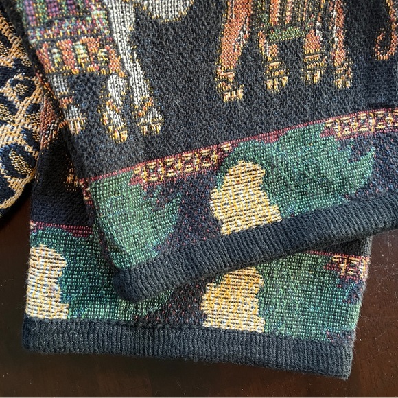 It’s Outta the Bag Y2K 1990’s Long Tapestry Cardigan Wooden Buttons Pockets, 1X - Picture 10 of 10